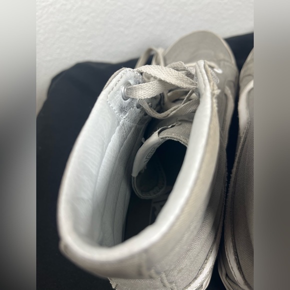 Vans High Tops Shoes - Grey & White - Women’s Size 8.5 & Men’s Size 7 - Picture 8 of 14